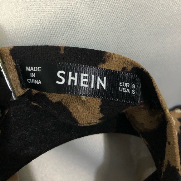 leopard backless mock neck - Picture 4 of 4